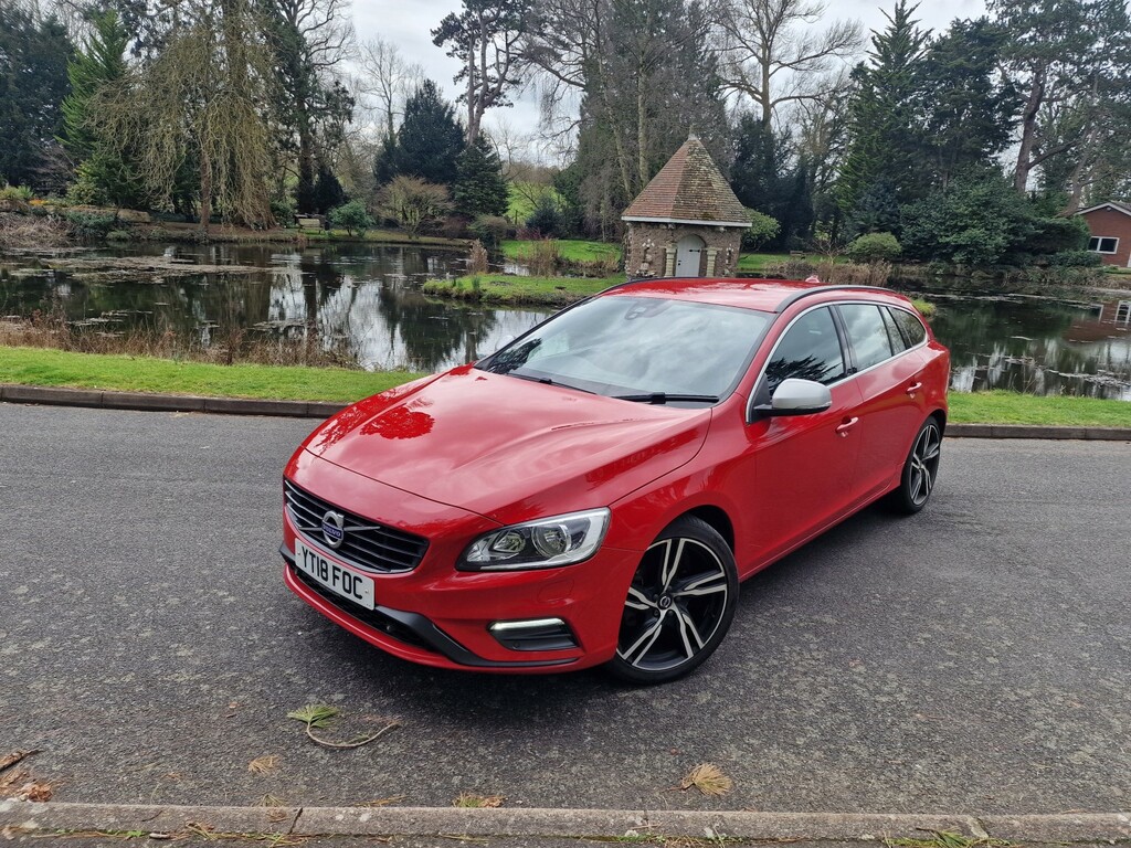 Volvo V60 2.0 R-design Nav D4 Red