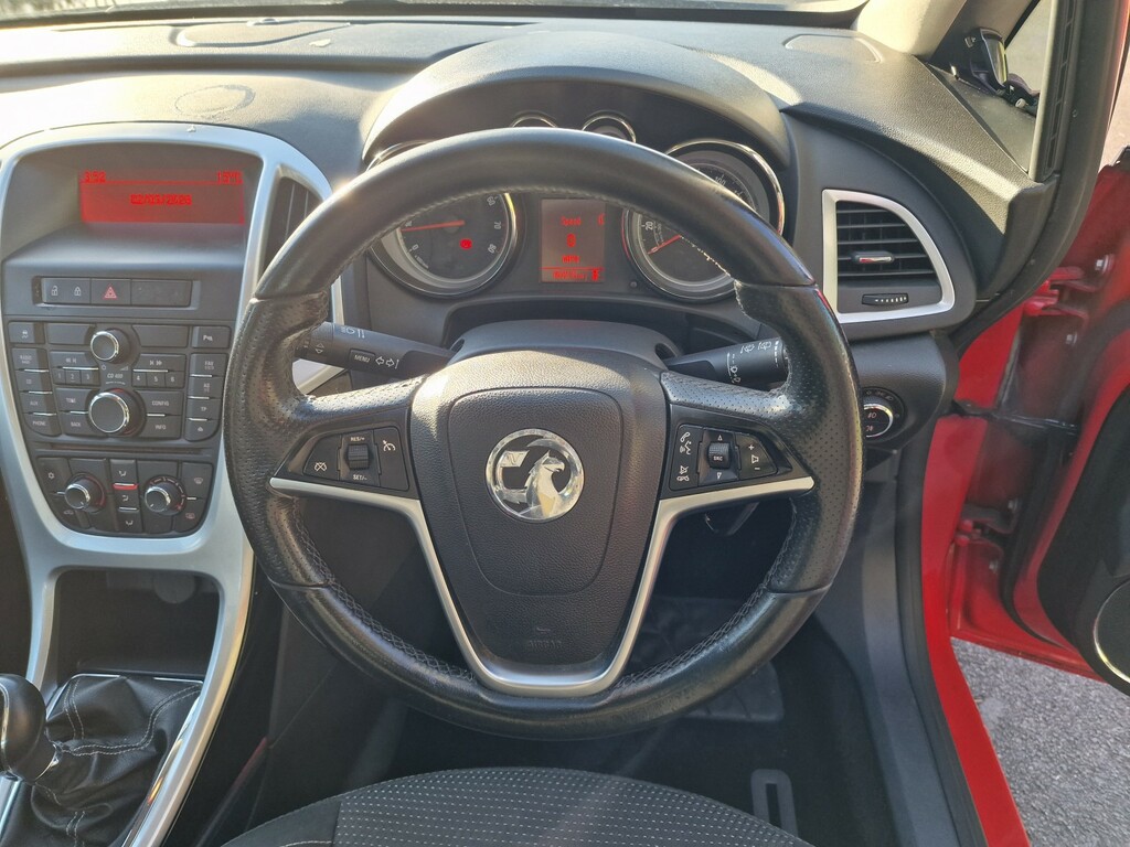 Vauxhall Astra 1.4 16V Sri BK12ZHR Red #6