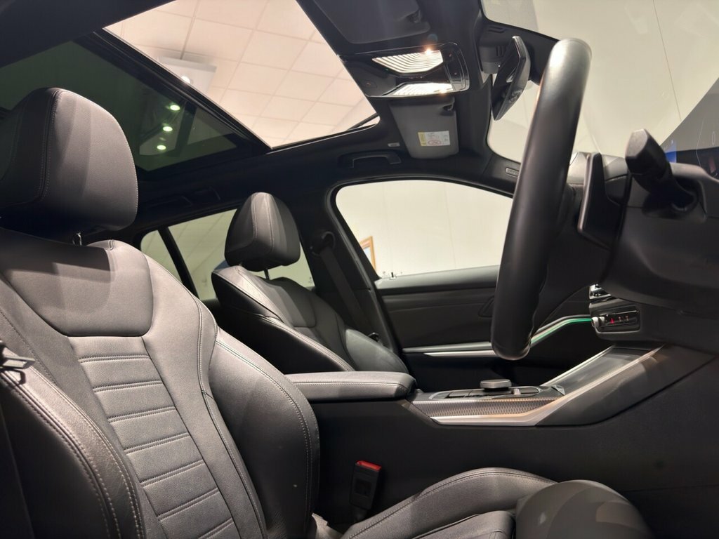 BMW 3 Series 2L M Sport YA24VJM Black #2