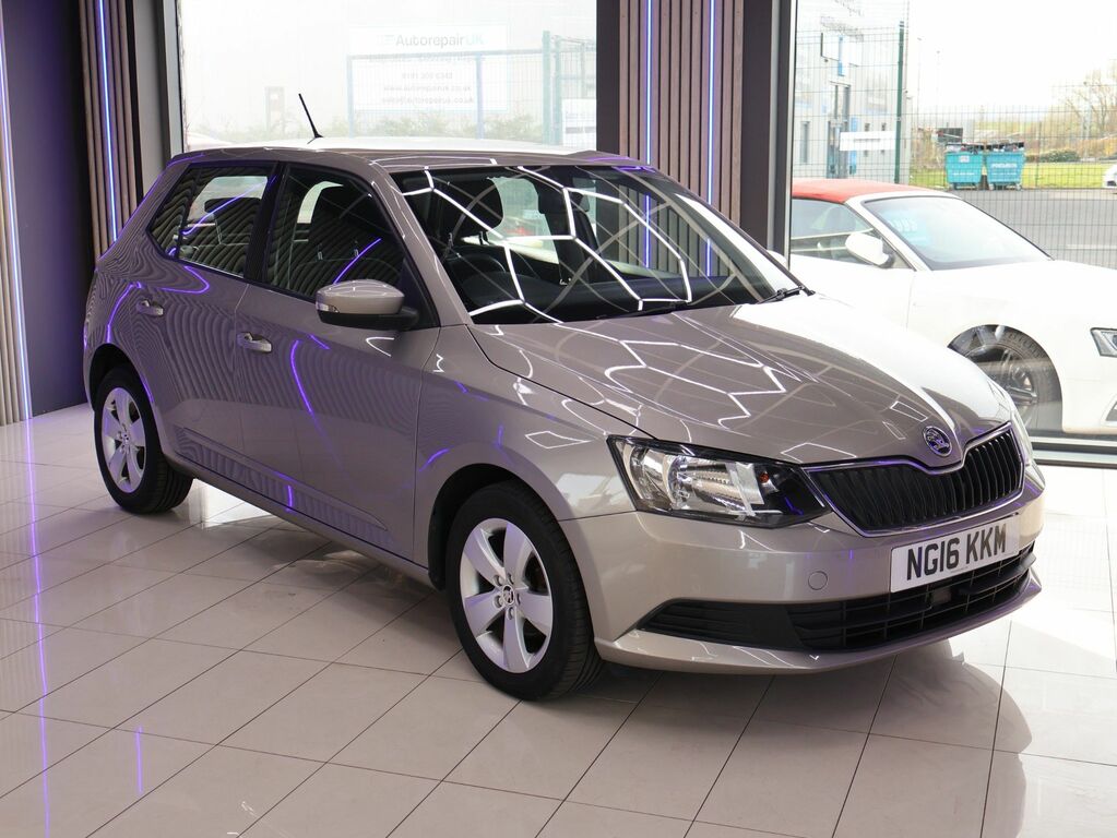 Skoda Fabia 2016 1.2 Tsi Se Hatchback Euro 6 Beige