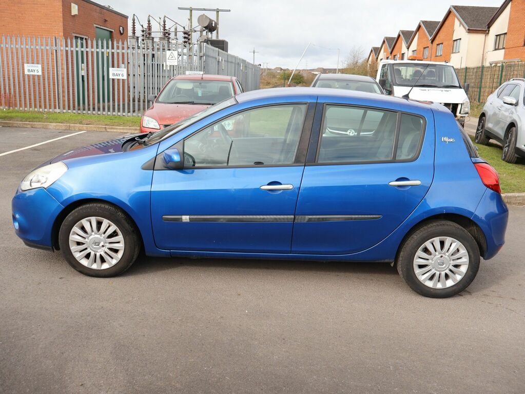 Renault Clio 2010 1.2 I-music Hatchback Euro YT60NHD Blue #4
