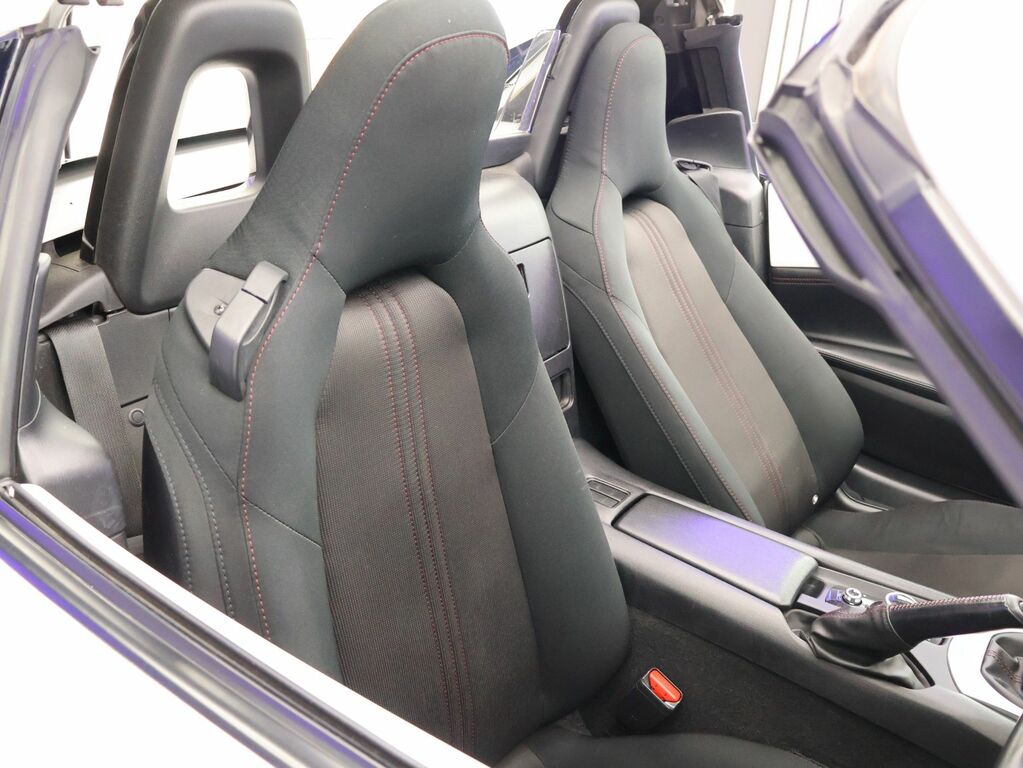 Mazda 121 2.0 Skyactiv-g Sport Nav Grey #17