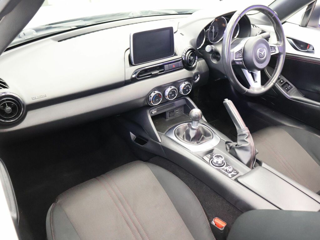 Mazda 121 2.0 Skyactiv-g Sport Nav Grey #19