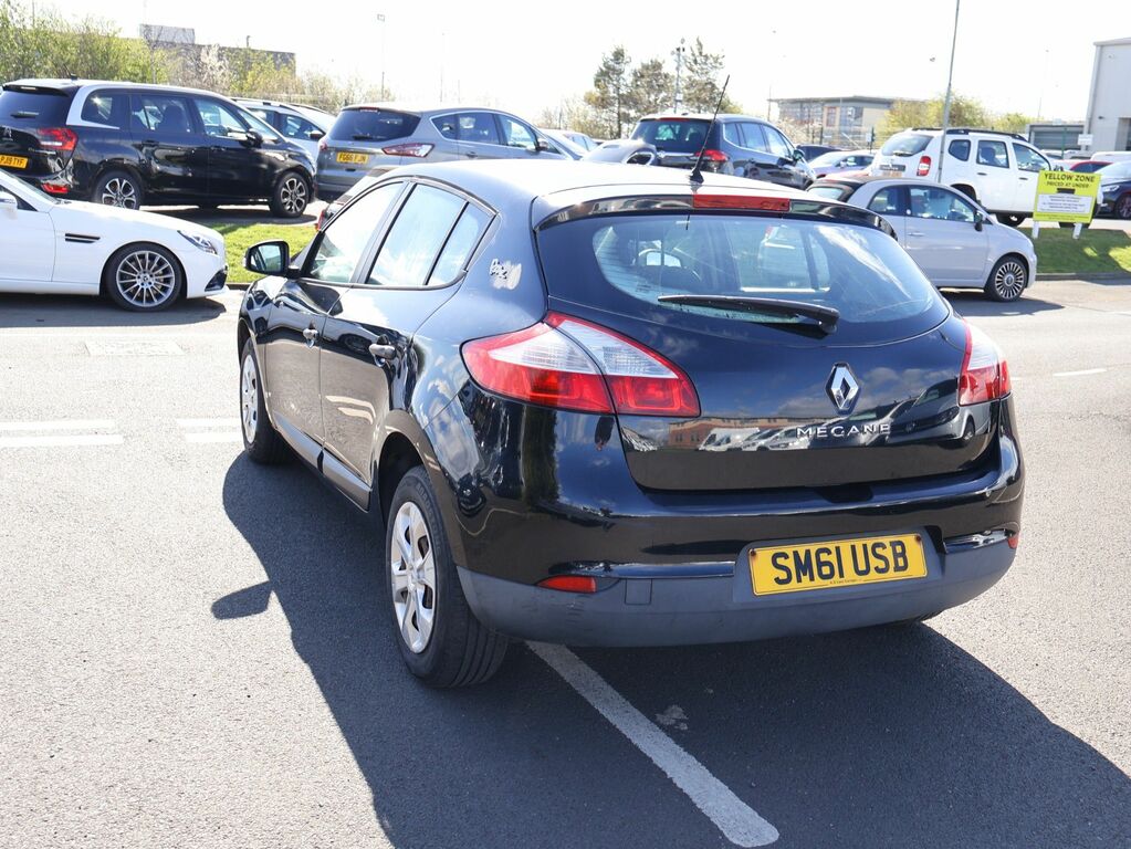Renault Megane 2012 1.6 16V Pzaz Hatchback Euro Black #5