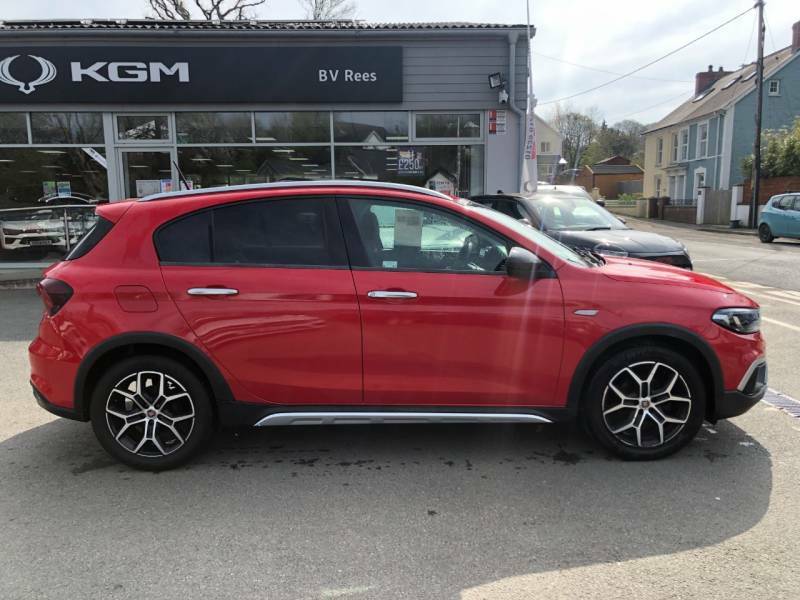 Fiat Tipo 1.0 - 2021 21 YJ21ZRR Red #6