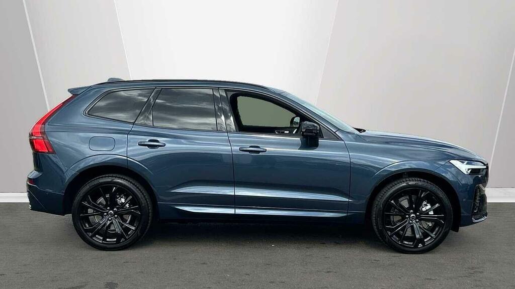 Volvo XC60 Black Edition Ultra B5 Awd Mild Hybrid Cha GU75NYK Blue #3