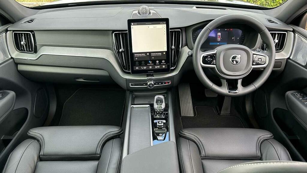 Volvo XC60 Black Edition Ultra B5 Awd Mild Hybrid Cha GU75NYK Blue #5
