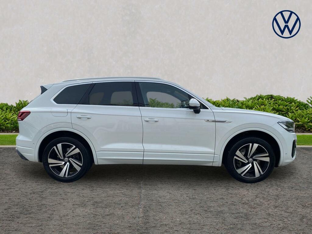 Volkswagen Touareg 3.0 V6 Tsi 4Motion R-line Tech Tip White #5