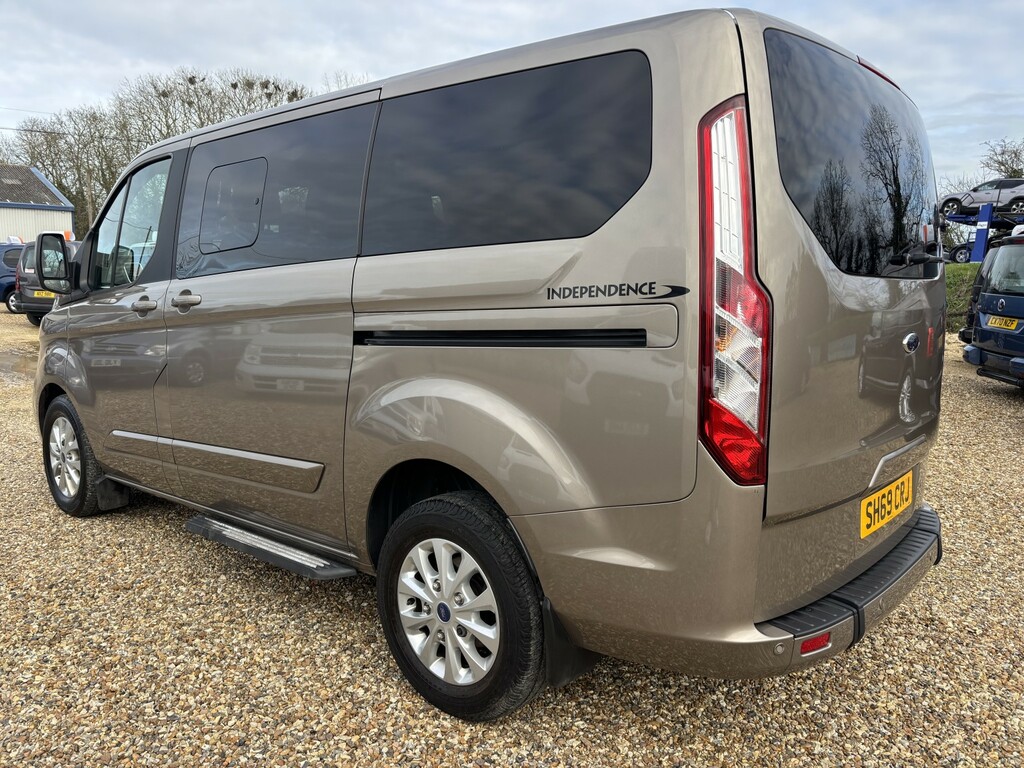 Ford Tourneo Custom Wheelchair Accessible Vehicle Wav Wheelchair Silver #5