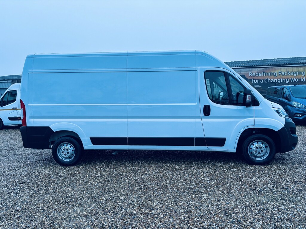 Citroen Relay Panel Van 2.2 Bluehdi 35 Enterprise 202272 AVZ2405 White #2
