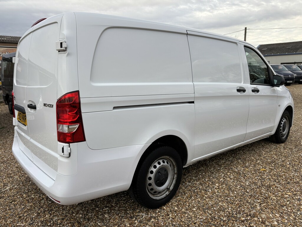 Mercedes-Benz Vito Panel Van 1.7 110 Cdi Progressive 202121 White #3