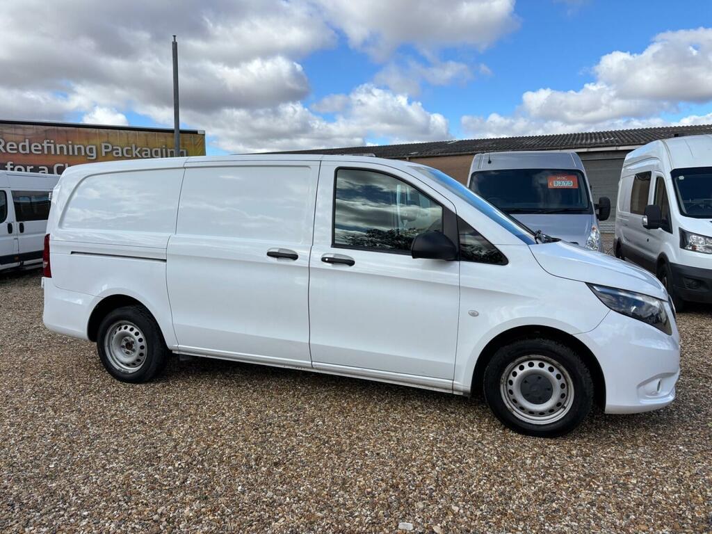 Mercedes-Benz Vito Panel Van 1.7 110 Cdi Progressive 202121 YG21NUL White #2