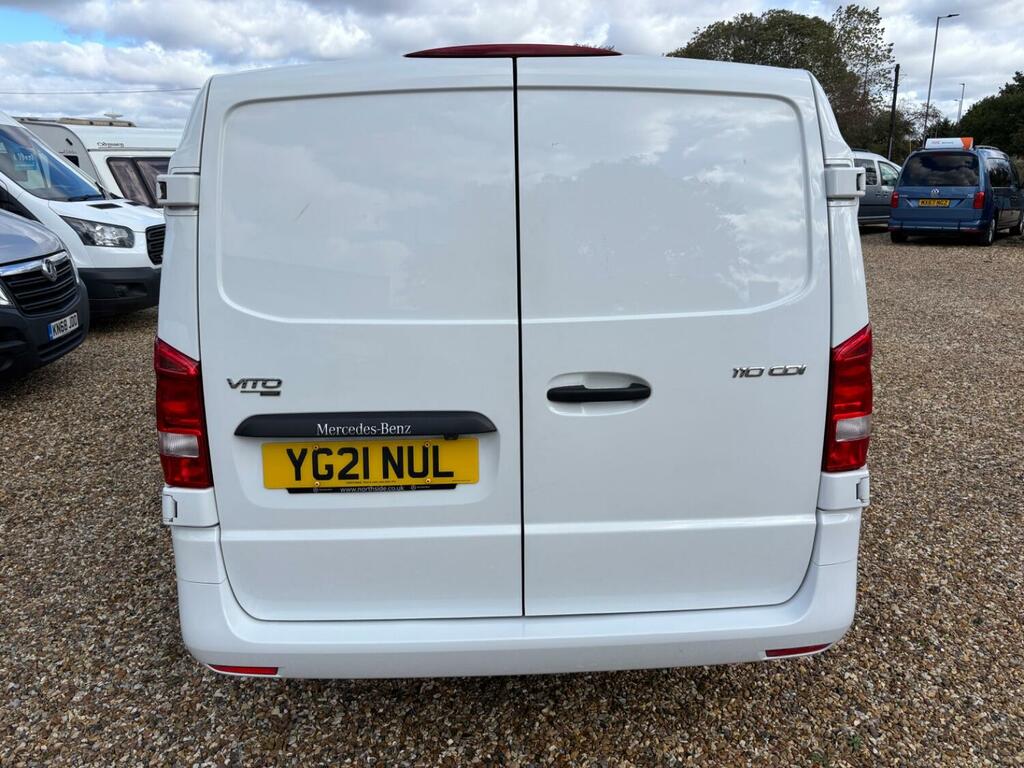 Mercedes-Benz Vito Panel Van 1.7 110 Cdi Progressive 202121 YG21NUL White #4