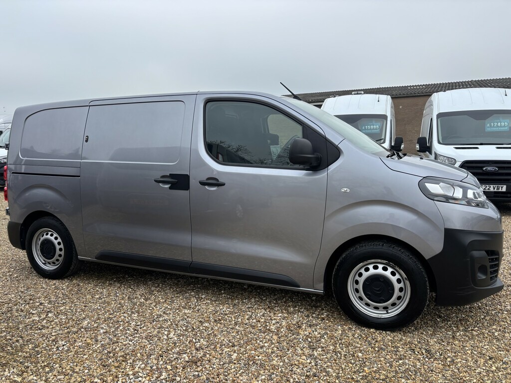 Citroen Dispatch Panel Van 1.5 Bluehdi 1000 Enterprise Pro M 2022 LB22EYV Grey #2