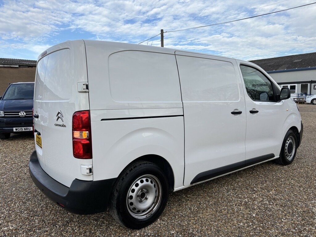 Citroen Dispatch Panel Van 1.5 Bluehdi 1000 Enterprise Pro M 2022 LC22JVP White #3
