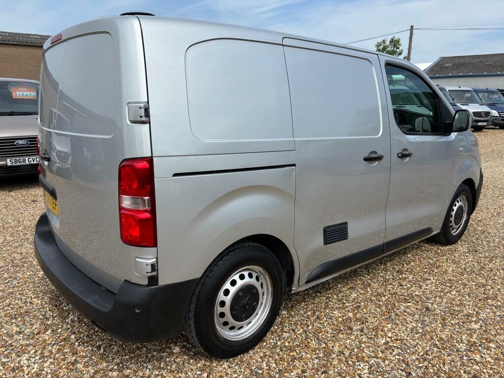 Peugeot Expert Panel Van 1.6 Bluehdi 1000 Professional 201717 Silver #3