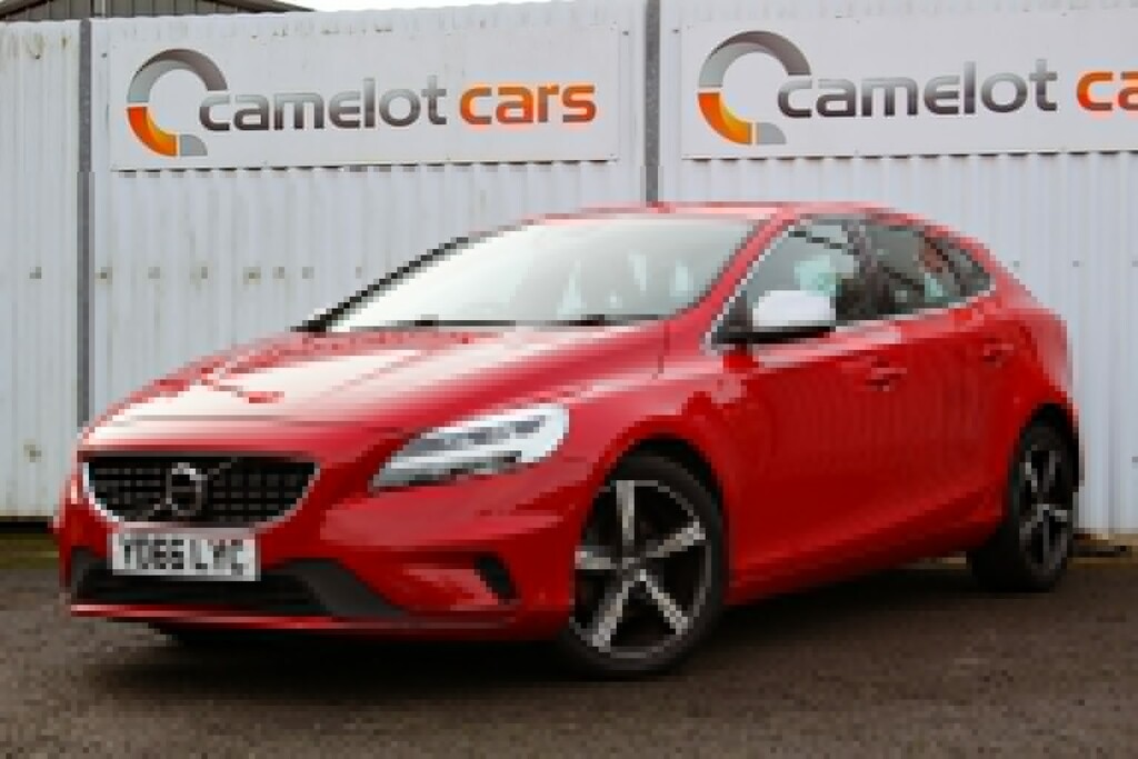 Volvo V40 Hatchback 2.0 R-design D2 2016 YD66LYC Red #2