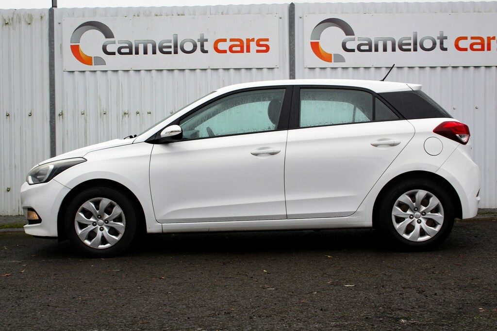 Hyundai I20 Hatchback 1.2 S 2015 FX65XDW White #4