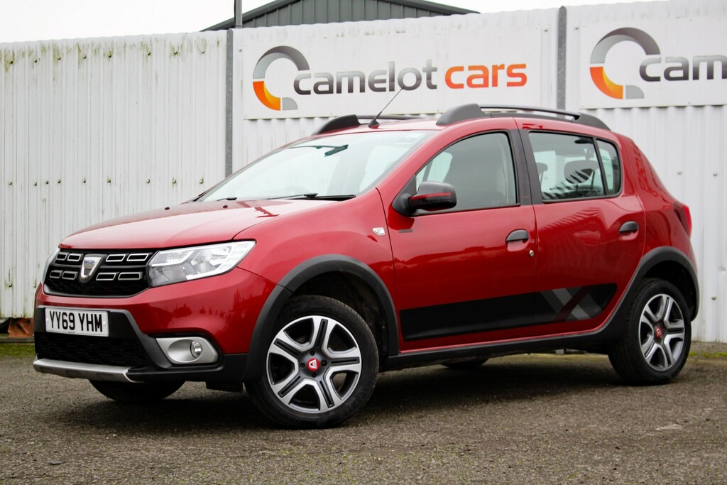 Dacia Sandero Stepway Hatchback 0.9 Stepway Techroad Tce 90 My18 2020 YY69YHM Red #3