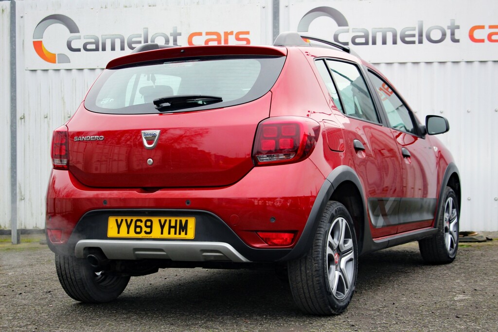 Dacia Sandero Stepway Hatchback 0.9 Stepway Techroad Tce 90 My18 2020 YY69YHM Red #6