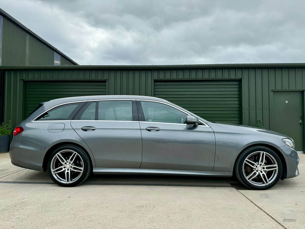 Mercedes-Benz E Class E220d Amg Line 9G-tronic HG66KCA Grey #6