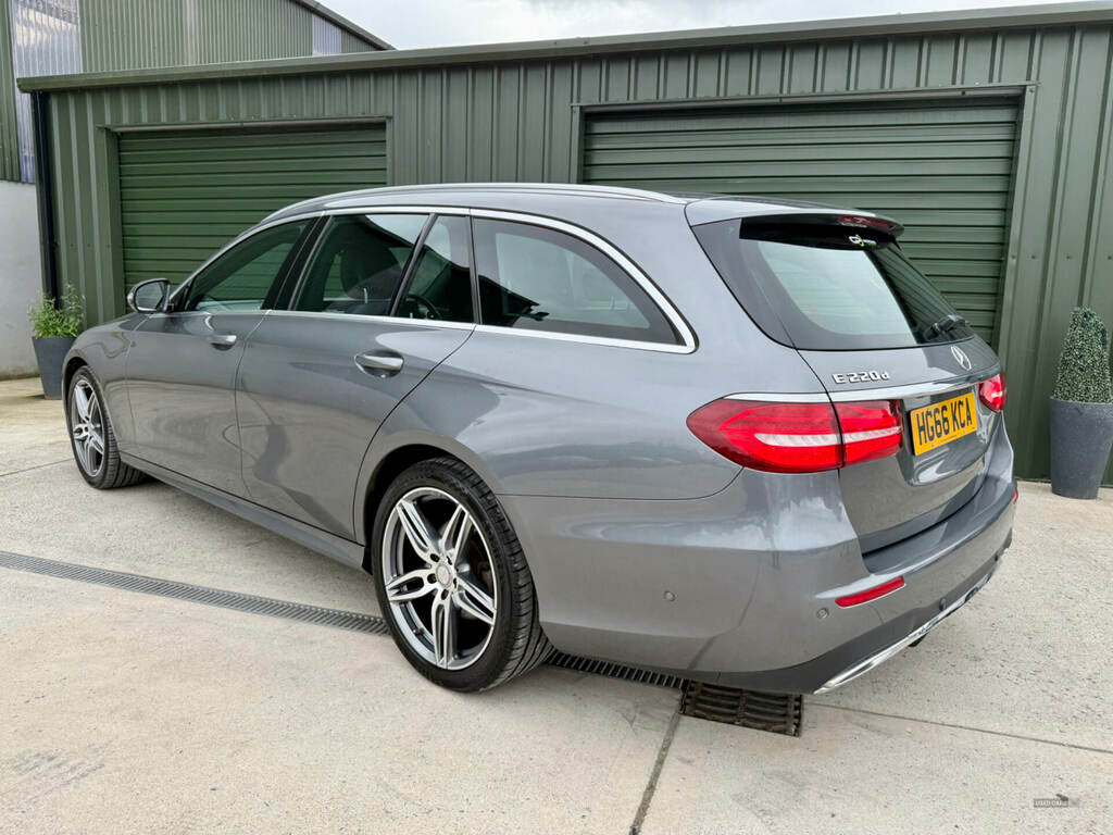 Mercedes-Benz E Class E220d Amg Line 9G-tronic HG66KCA Grey #4