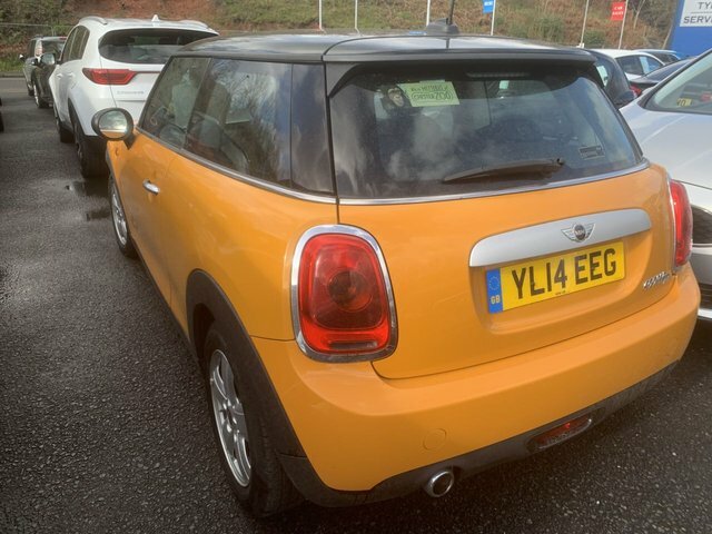 Mini Hatch 1.5 Cooper D Hatchback Euro 6 S Brown #3