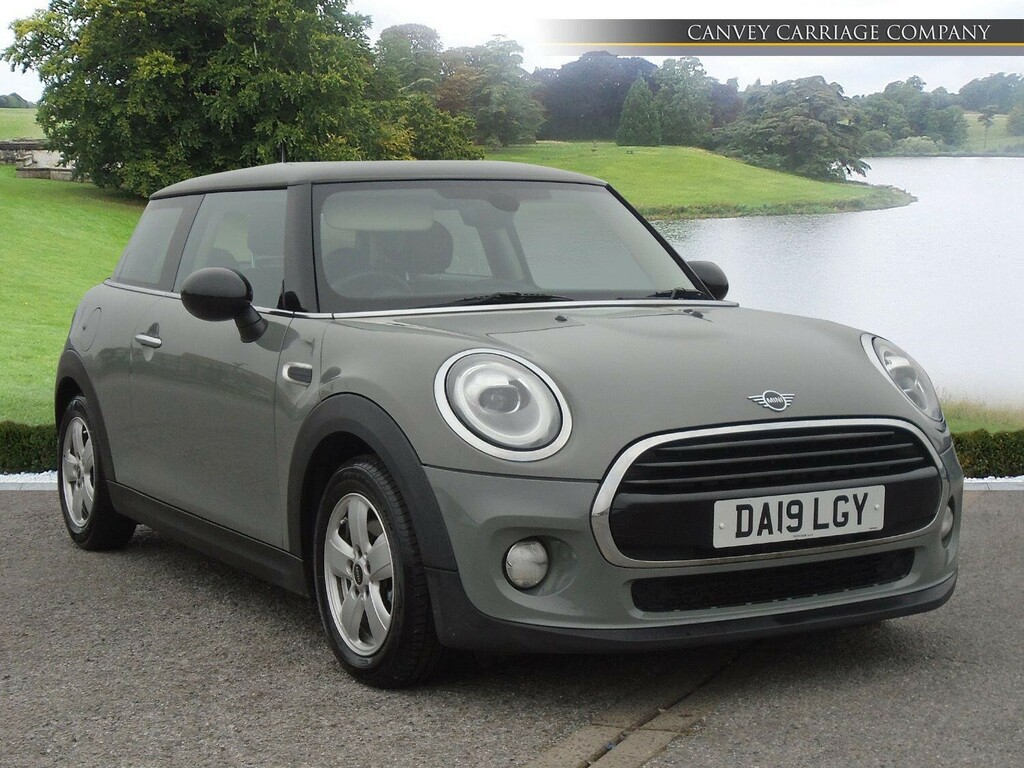 Mini Hatch 1.5 Cooper Classic Euro 6 Ss