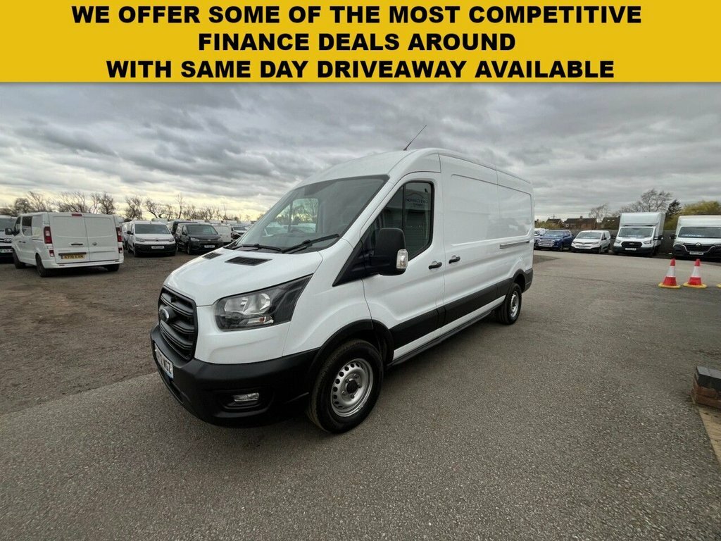 Ford Transit Custom 2L Leader LA72WGZ White