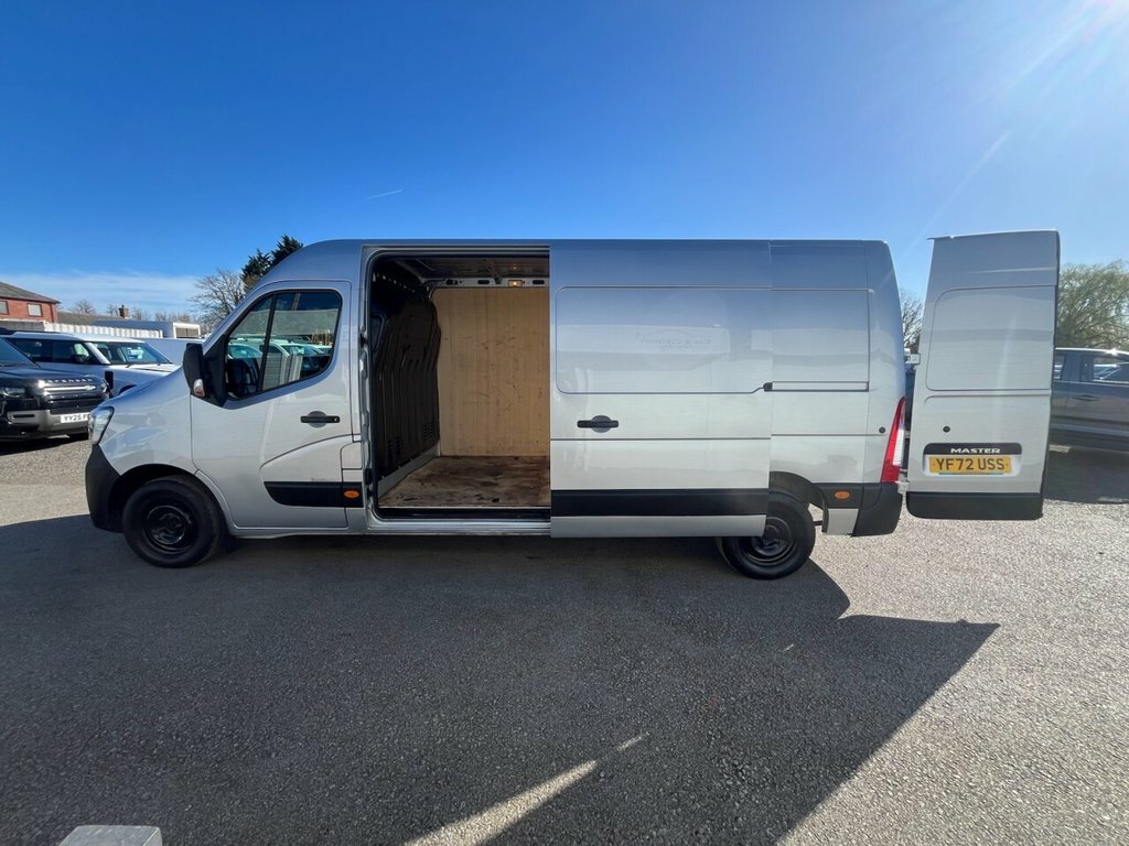 Renault Master 2.3L Business YF72USS Grey #2
