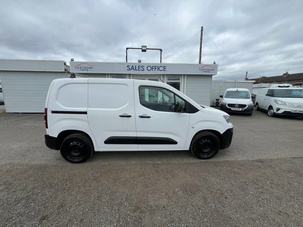 Peugeot Partner 1.5L Professional MA70XVO White #4