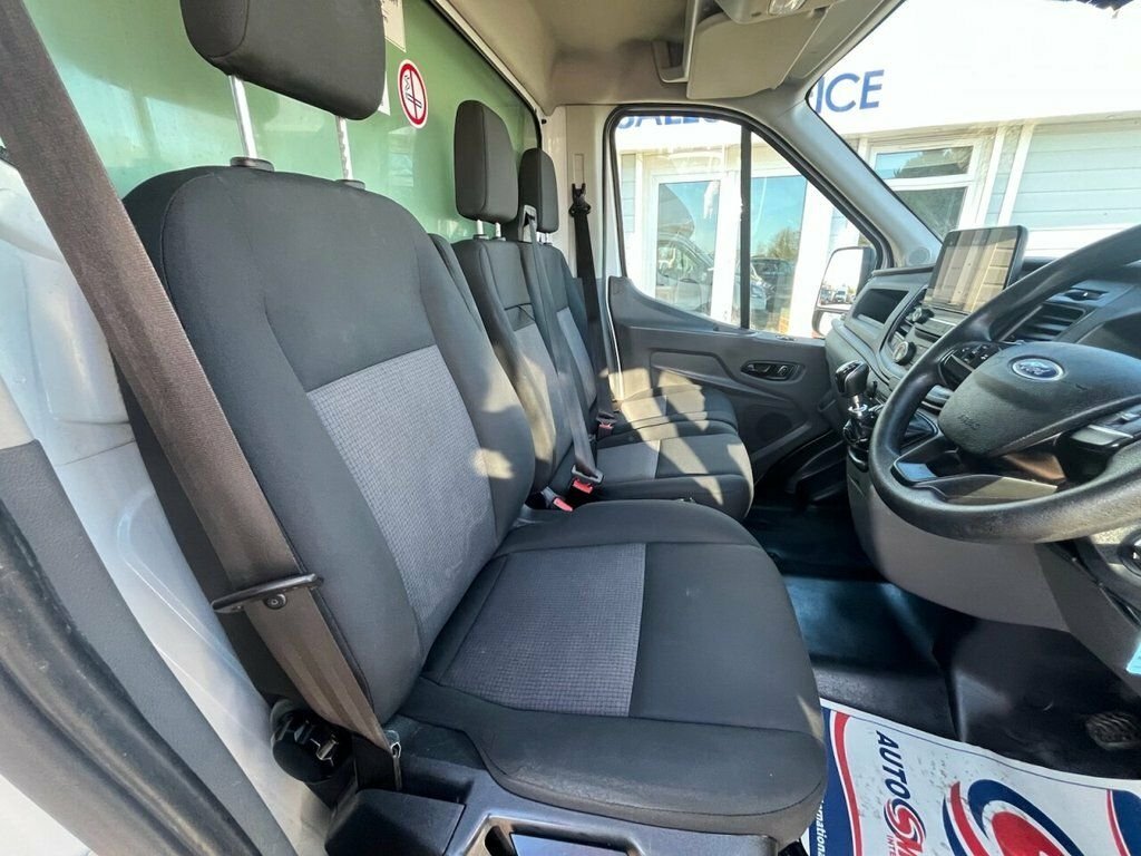 Ford Transit Custom 2L Leader WM71OGS White #4