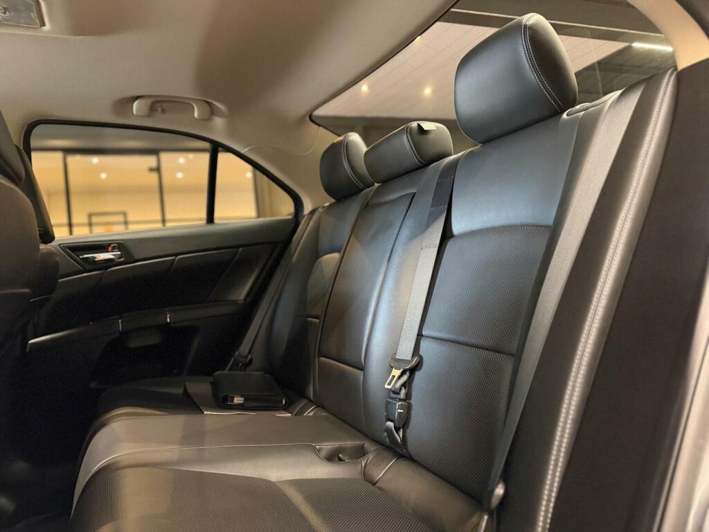Suzuki Kizashi 2.4 16V Silver #56