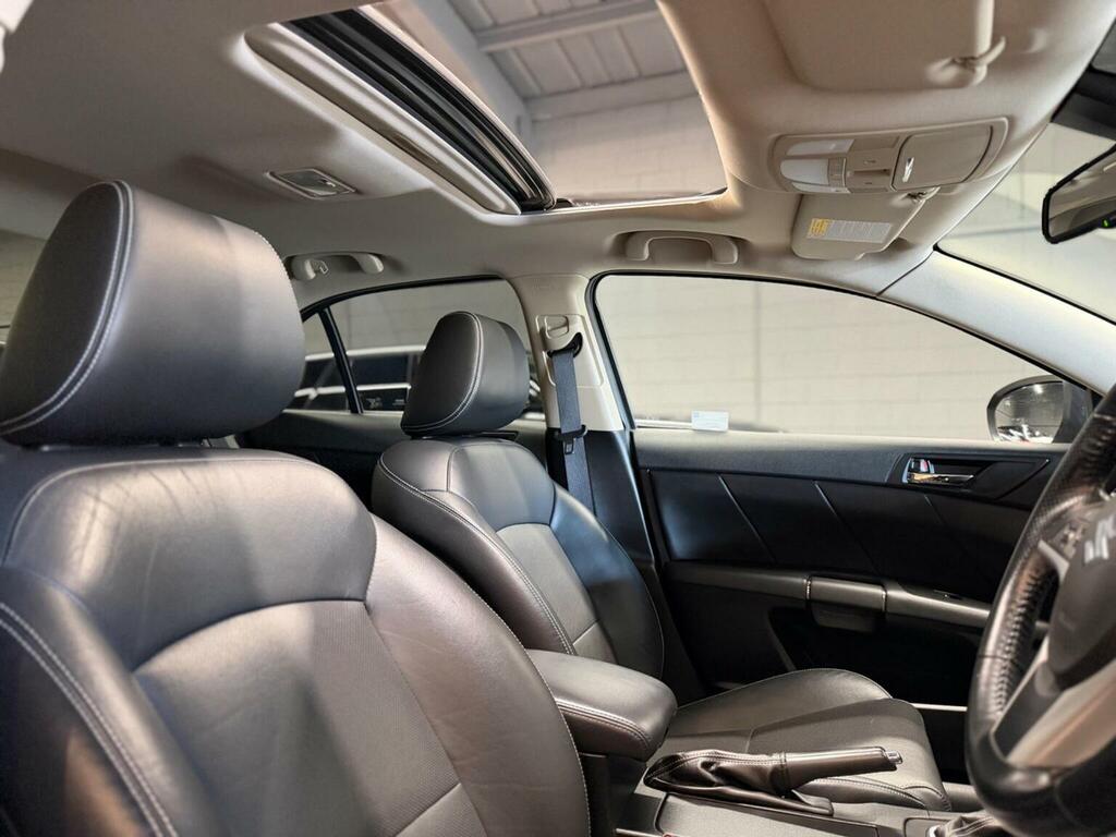 Suzuki Kizashi 2.4 16V Silver #38