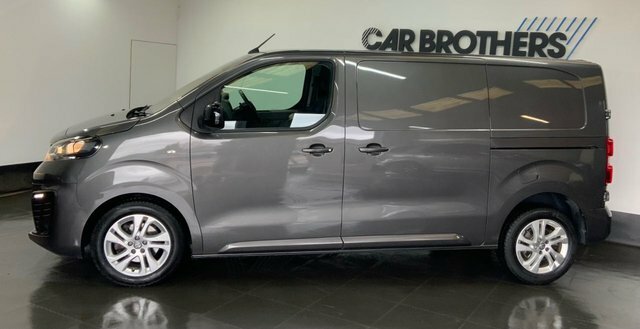 Vauxhall Vivaro 2.0 Turbo D 3100 Elite Panel Van 6Dr L Grey #6