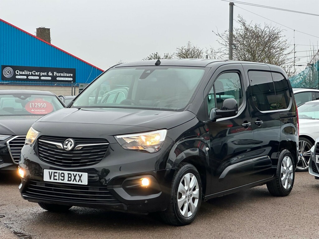 Vauxhall Combo Life 1.2 Turbo Energy Euro 6 Ss VE19BXX Black #3