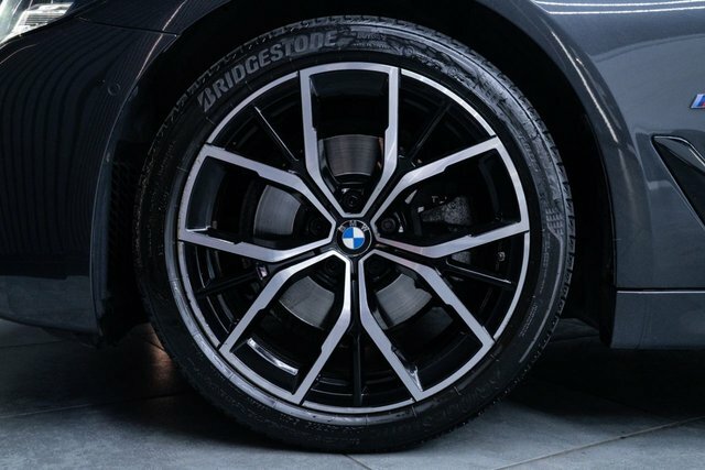 BMW 5 Series 2.0 520D Mht M Sport Touring Hybrid Ste LR71PZU Grey #5