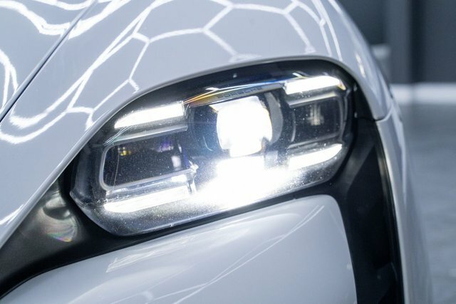 Porsche Taycan Performance 79.2Kwh 4S Saloon 4W LC71XBS White #4