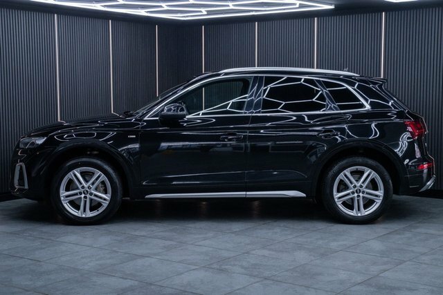 Audi Q5 2.0 Tdi 40 S Line Suv S Tronic Quattro KA21RNA Black #3