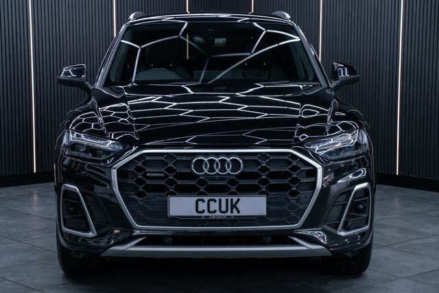 Audi Q5 2.0 Tdi 40 S Line Suv S Tronic Quattro KA21RNA Black #2