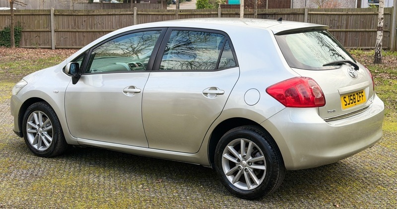 Toyota Auris Vvt-i Tr SJ58ZFF Silver #4