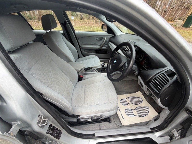 BMW 1 Series 118D Se GX10ZTF Silver #3