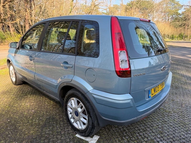 Ford Fusion Zetec Climate Blue #5