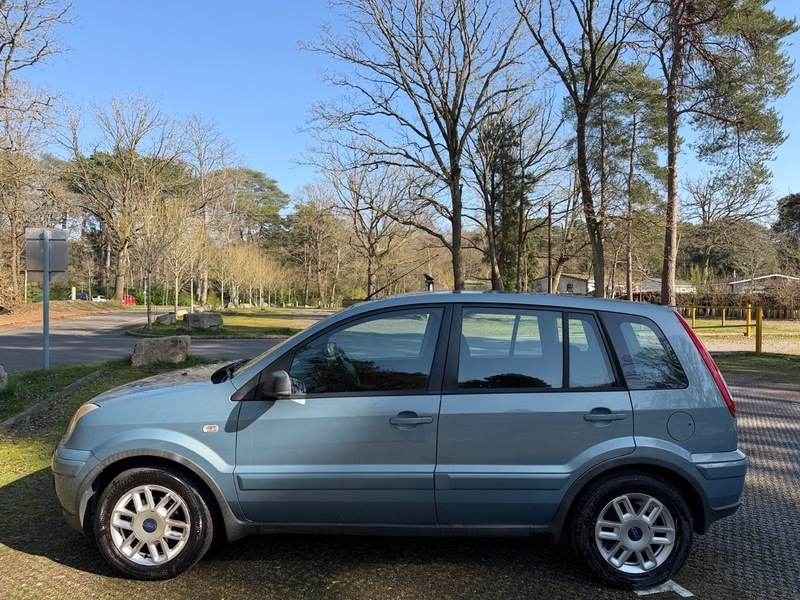 Ford Fusion Zetec Climate Blue #5