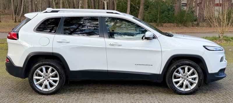 Jeep Cherokee M-jet II Limited EO65HZS White #5