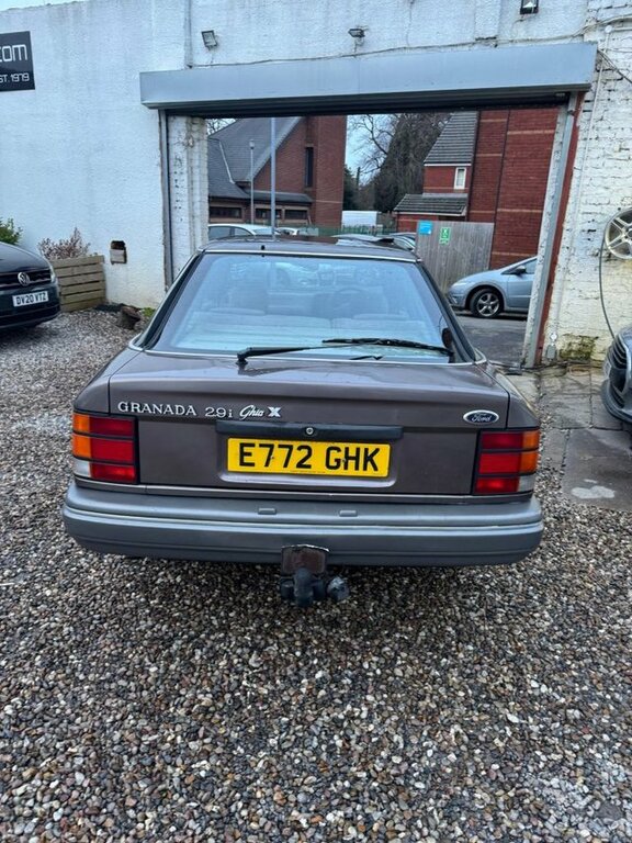 Ford Granada 2.8999999999999999L 110 Bhp Brown #4