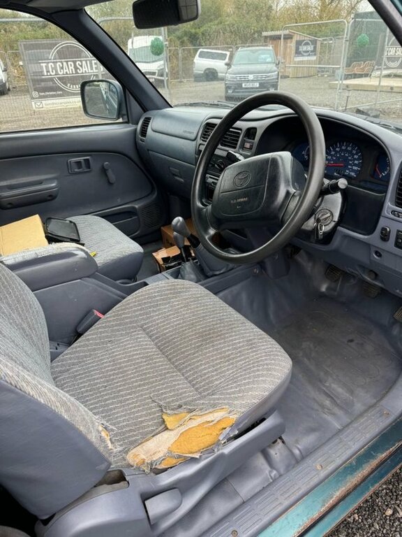 Toyota HILUX 2.4 250 Single Cab 4Wd Green #3