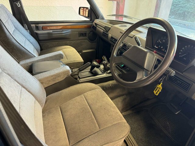 Land Rover Range Rover 3.8999999999999999L 185 Bhp H954POF Green #3