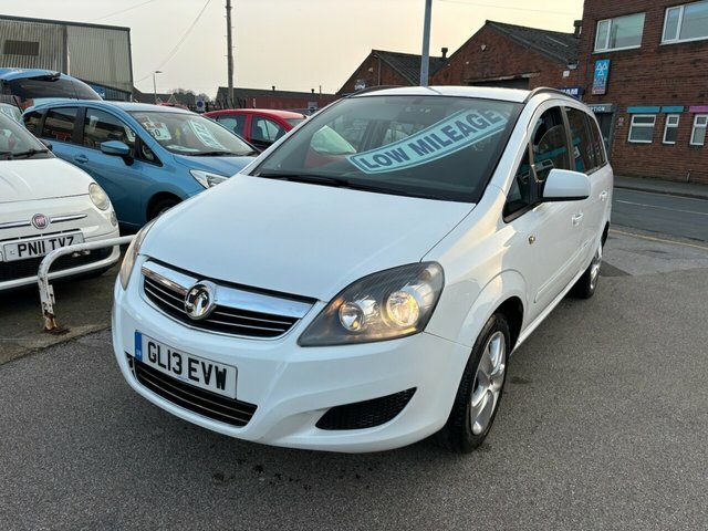 Vauxhall Zafira Mpv GL13EVW White #3