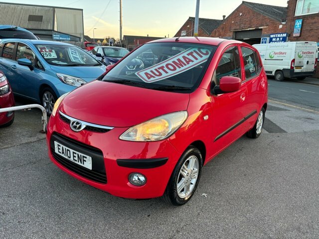 Hyundai I10 Hatchback Red